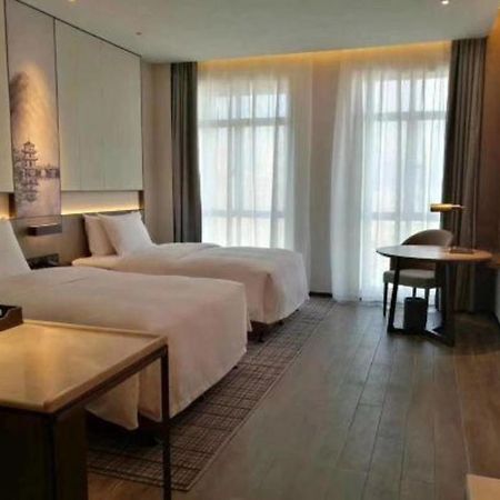 Wanda Jin Baise Hotel Exterior foto